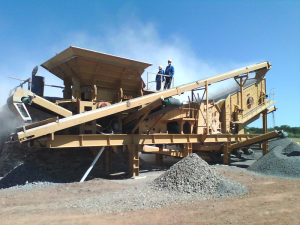 破碎石灰石需要哪些設(shè)備，石灰石用在什么項(xiàng)目