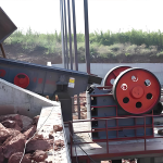 顎式破碎機(jī)加工方法及如何選購，丁博重工帶您認(rèn)識(shí)顎式破碎機(jī)